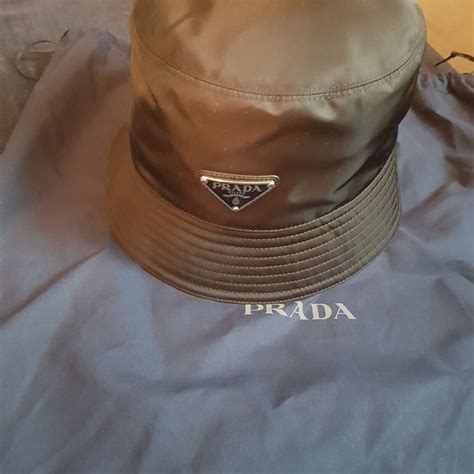 prada milano mütze